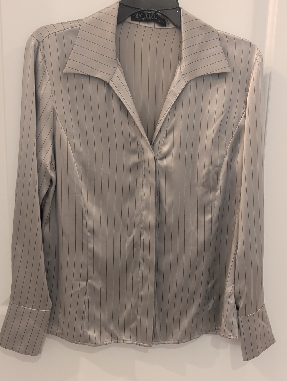 Lafayette 148 New York Gray Satiny Silk Pinstripe Hidden Button-Front Shirt - Picture 1 of 10
